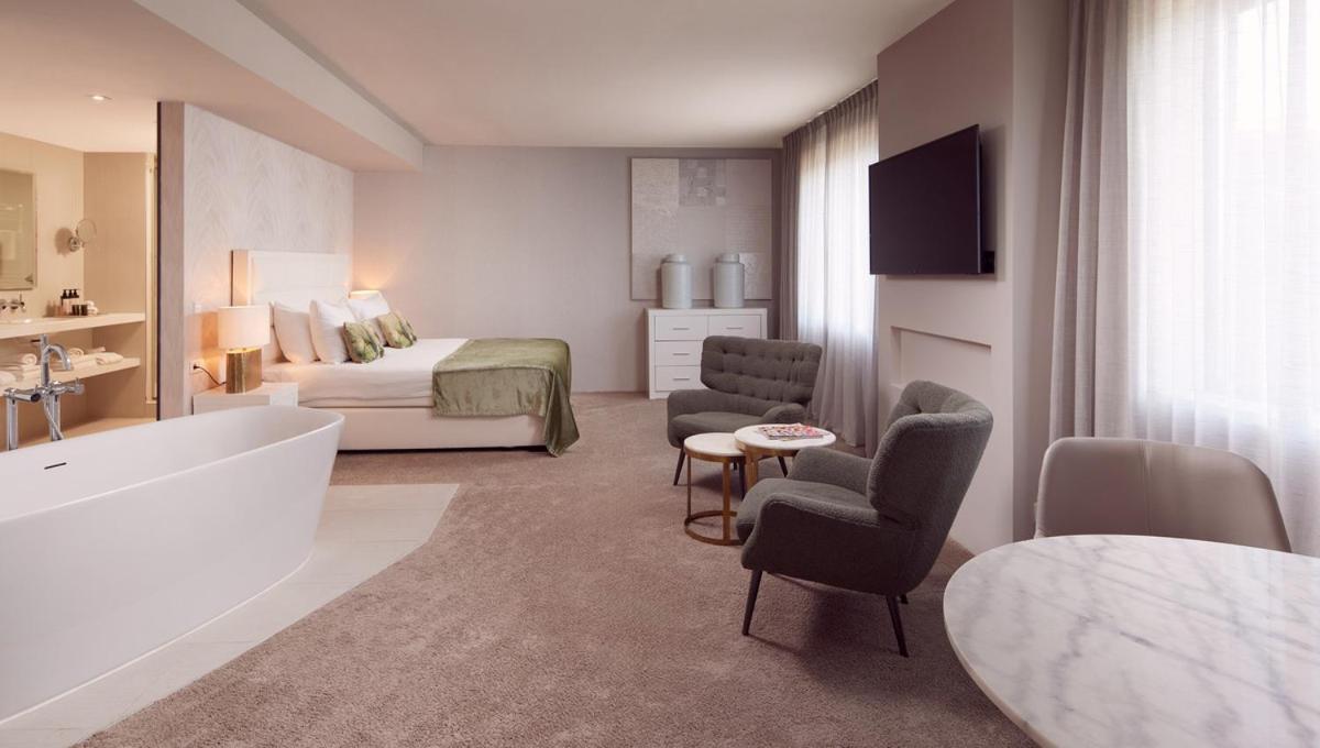 Van Der Valk Hotel Amersfoort-A1 ภายนอก รูปภาพ