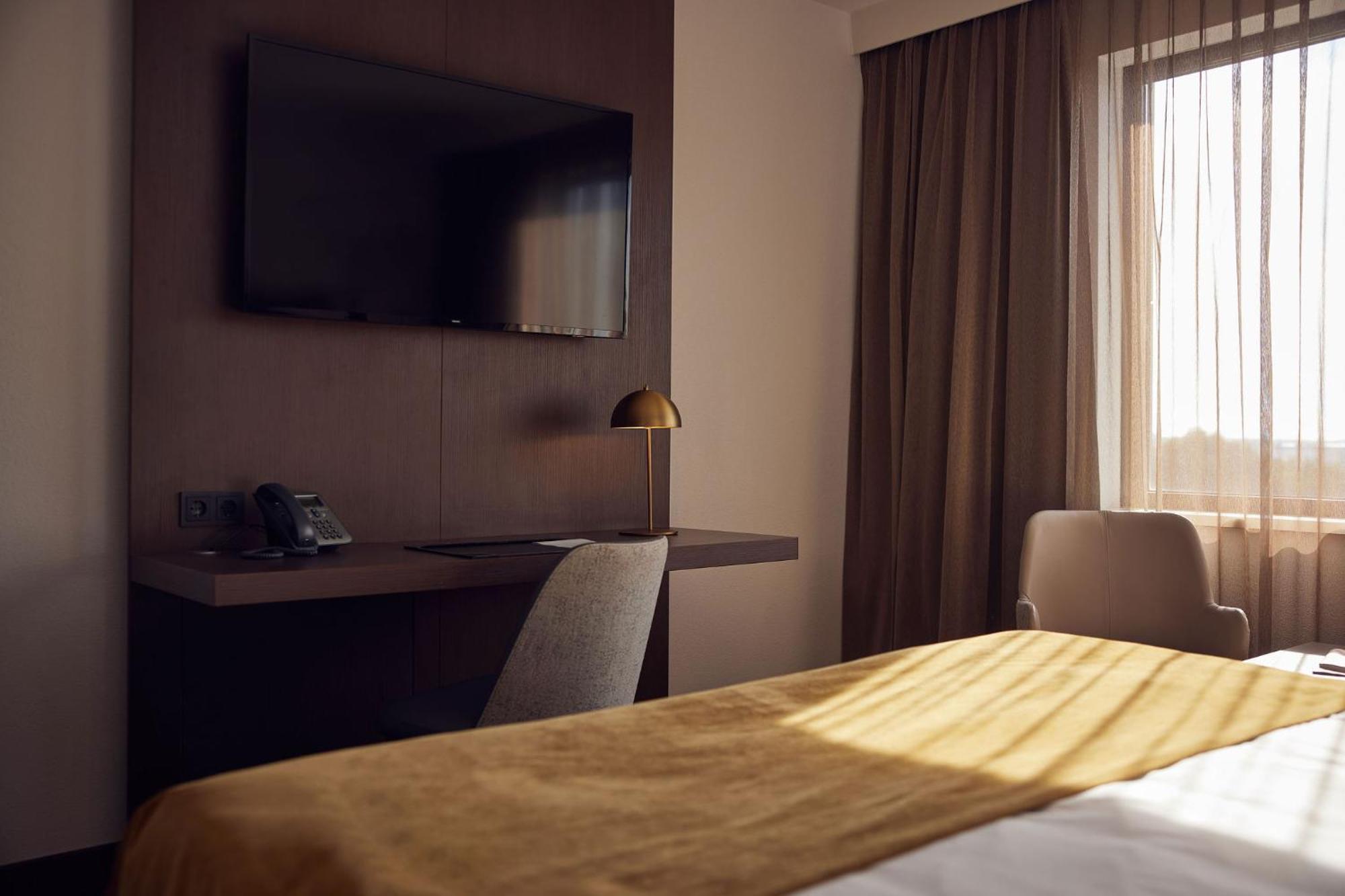 Van Der Valk Hotel Amersfoort-A1 ภายนอก รูปภาพ