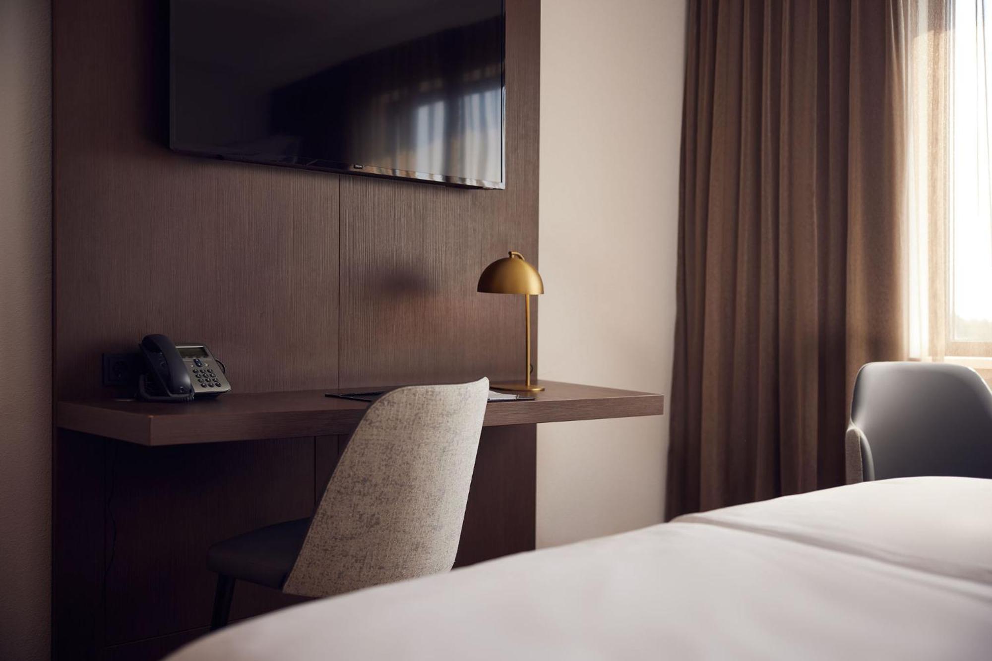 Van Der Valk Hotel Amersfoort-A1 ภายนอก รูปภาพ